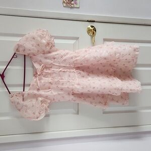 Puffed sleeve rose mini dress